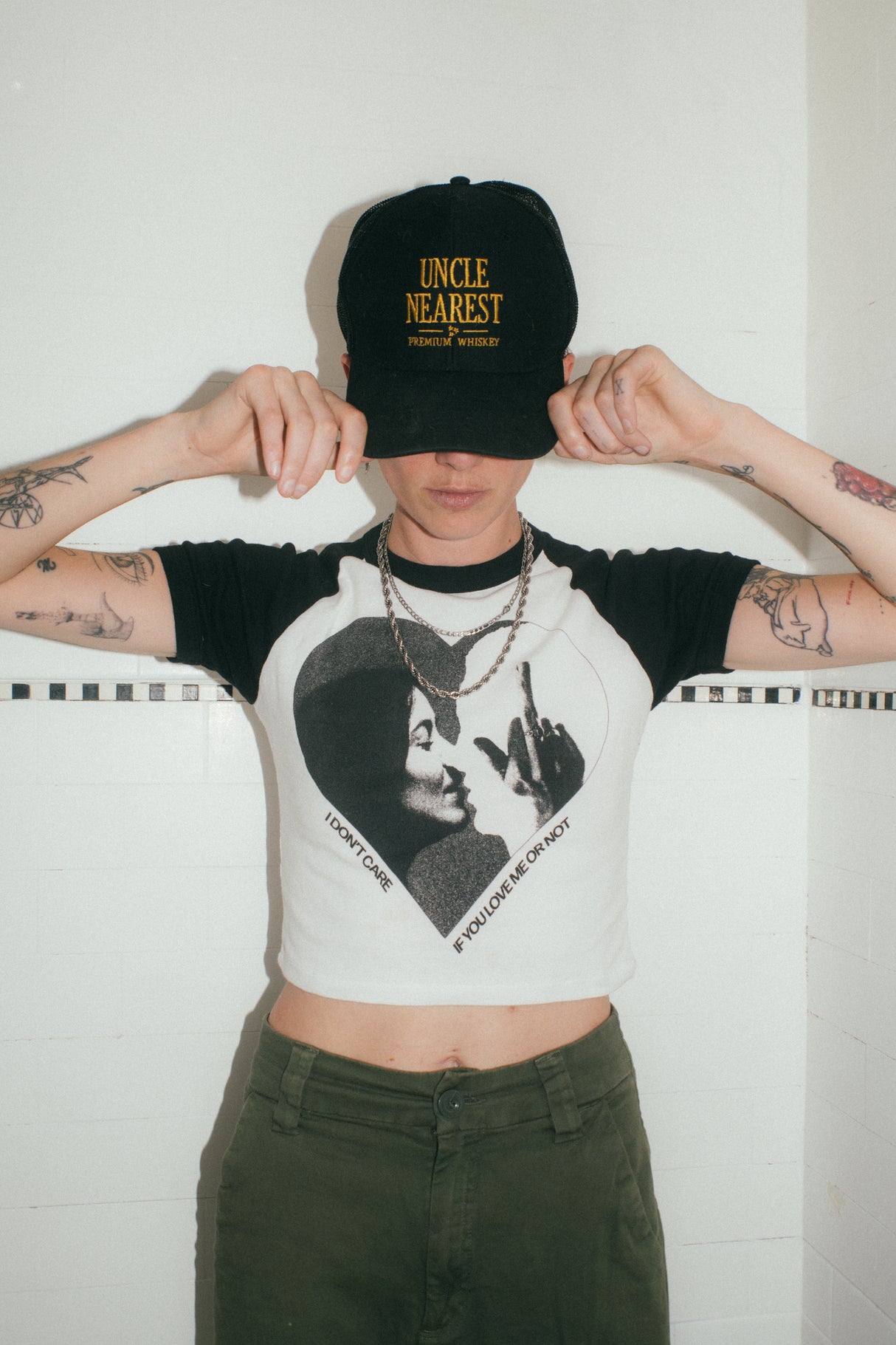 Dezi - Love Me Not Crop T-Shirt