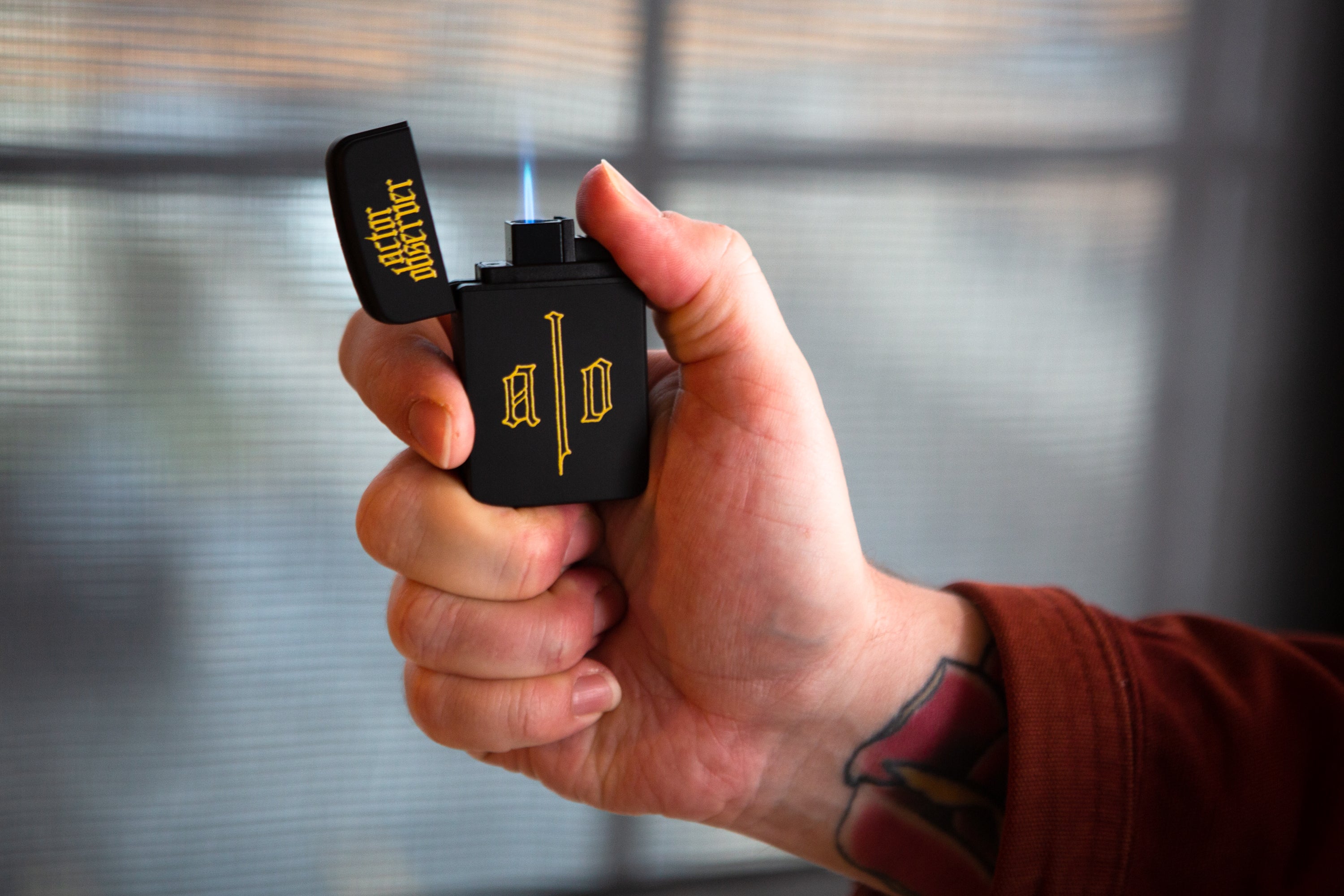 Actor Observer Lighter