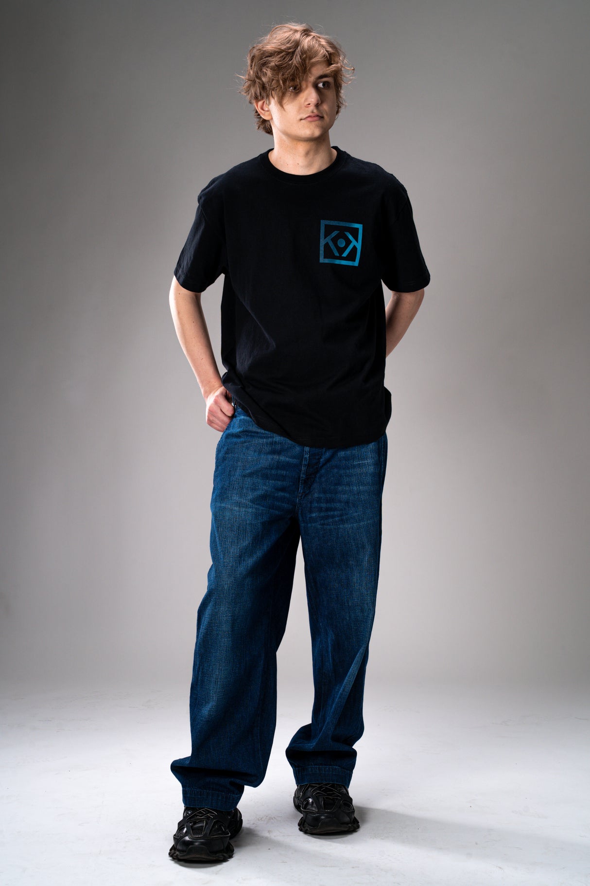 breakkaway - Reach T-Shirt